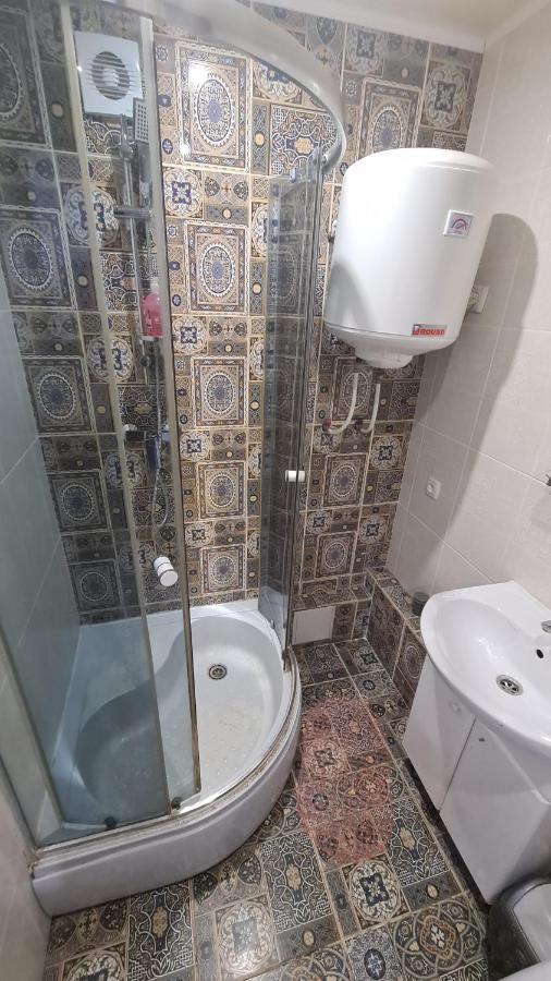 Apartaments On Vulytsia Heroiv Ato 32 Krivói Rog Exterior foto