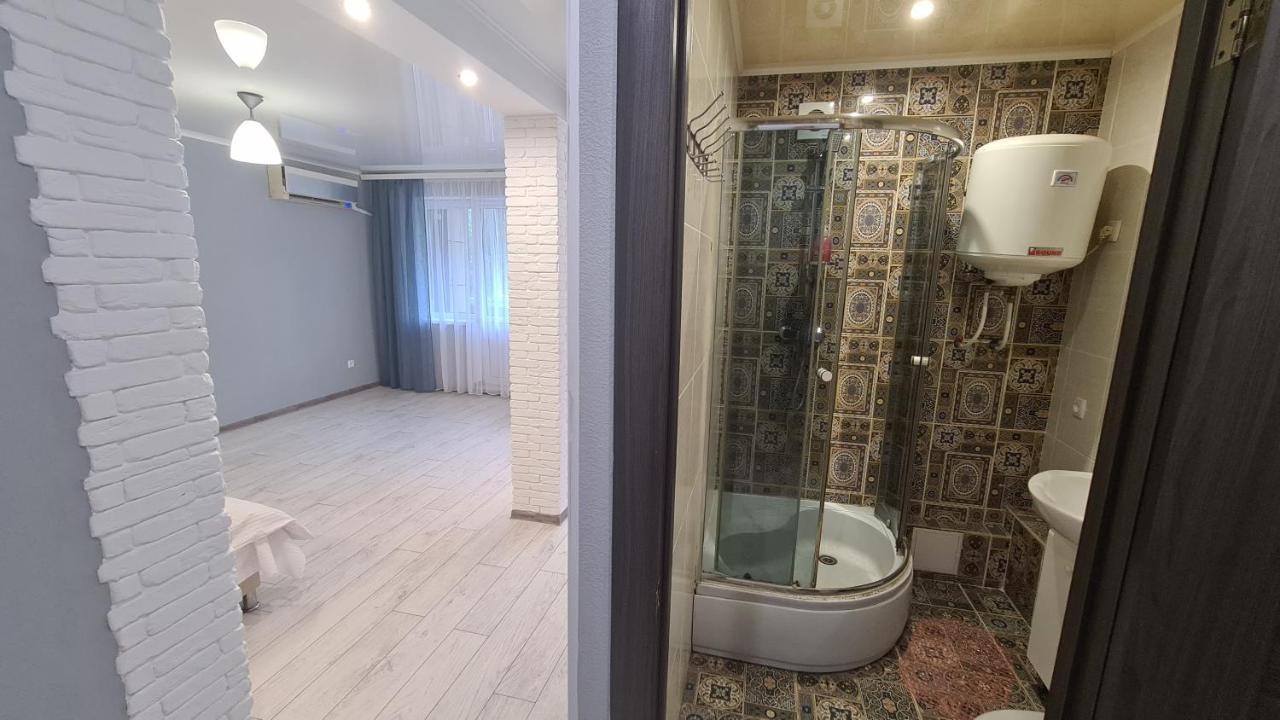 Apartaments On Vulytsia Heroiv Ato 32 Krivói Rog Exterior foto
